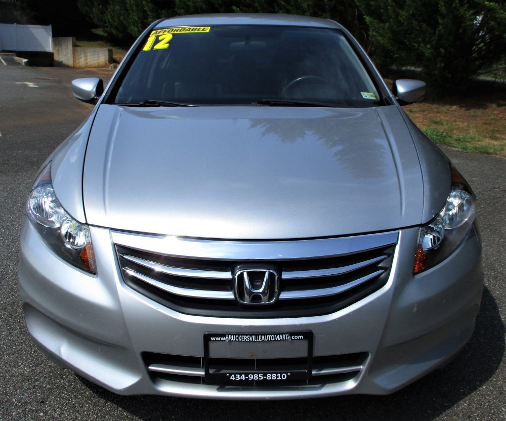 2012 Honda Accord Image 2