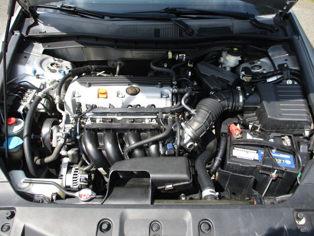 2012 Honda Accord Image 13