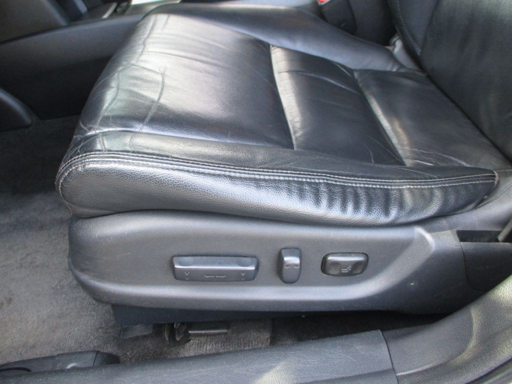 2012 Honda Accord Image 17