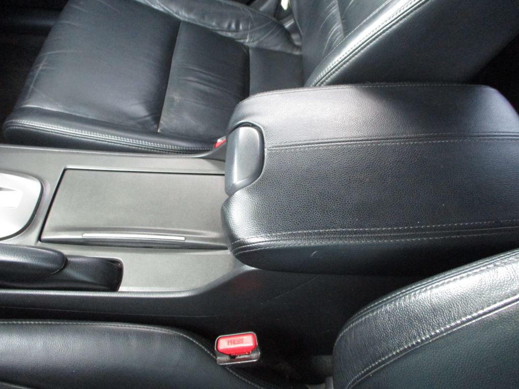 2012 Honda Accord Image 38