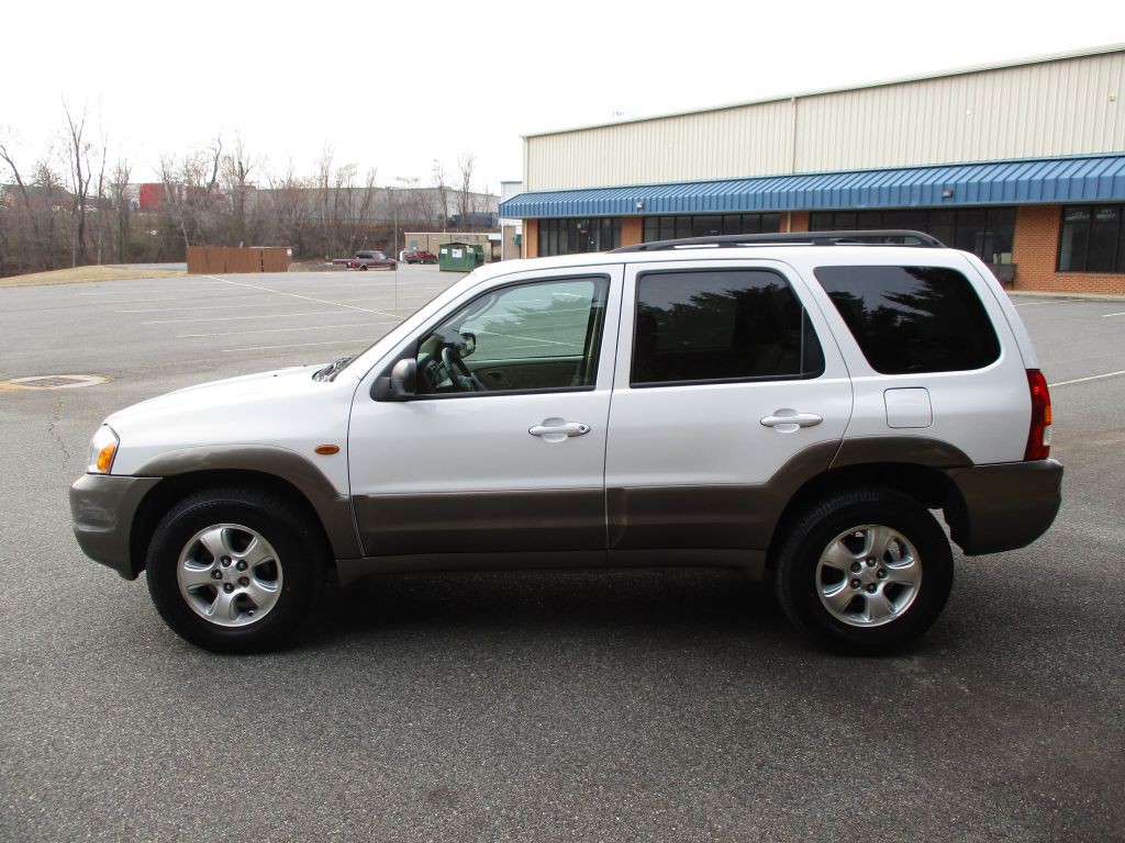 2003 Mazda Tribute Image 4