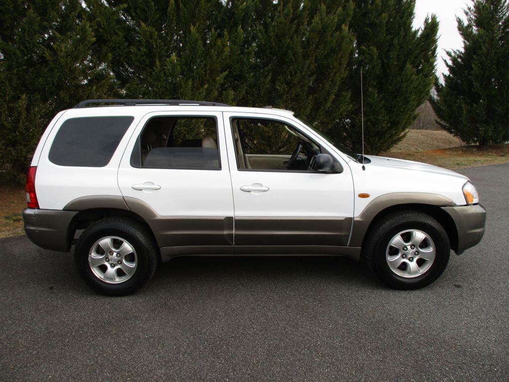 2003 Mazda Tribute Image 8