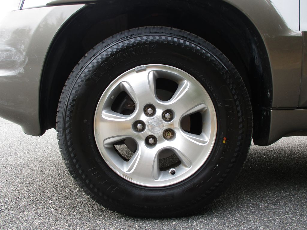 2003 Mazda Tribute Image 10