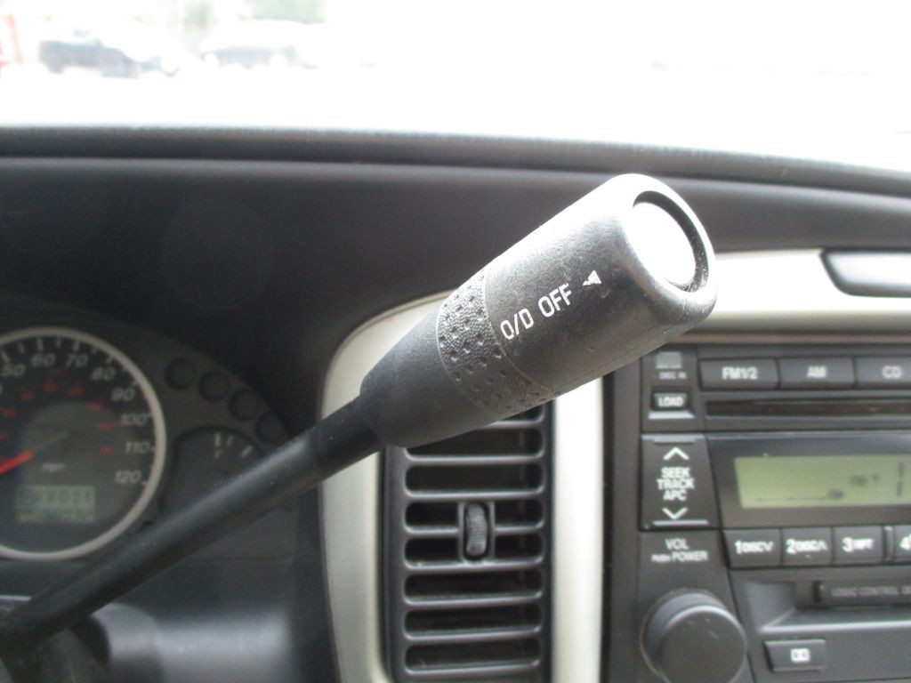 2003 Mazda Tribute Image 29