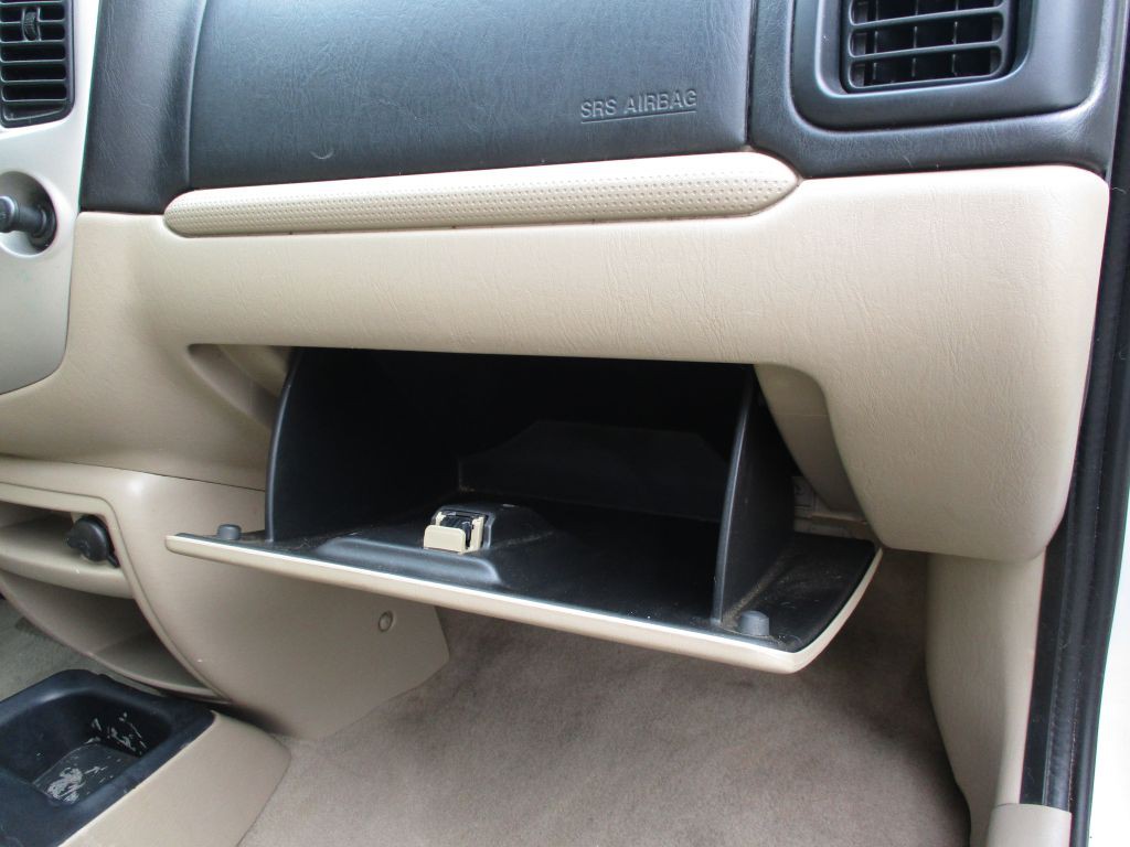 2003 Mazda Tribute Image 40