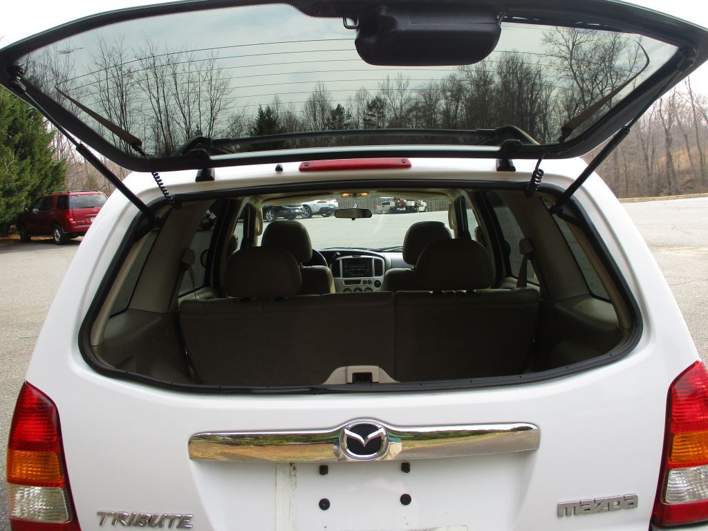 2003 Mazda Tribute Image 48