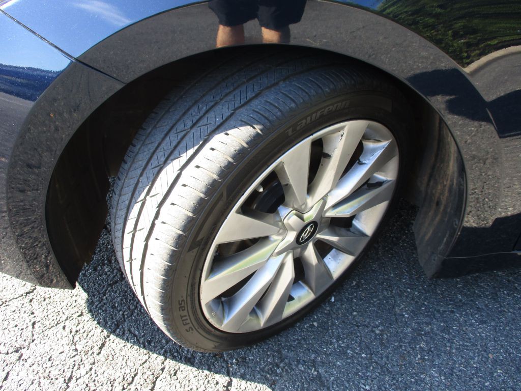 2013 Hyundai Azera Image 11