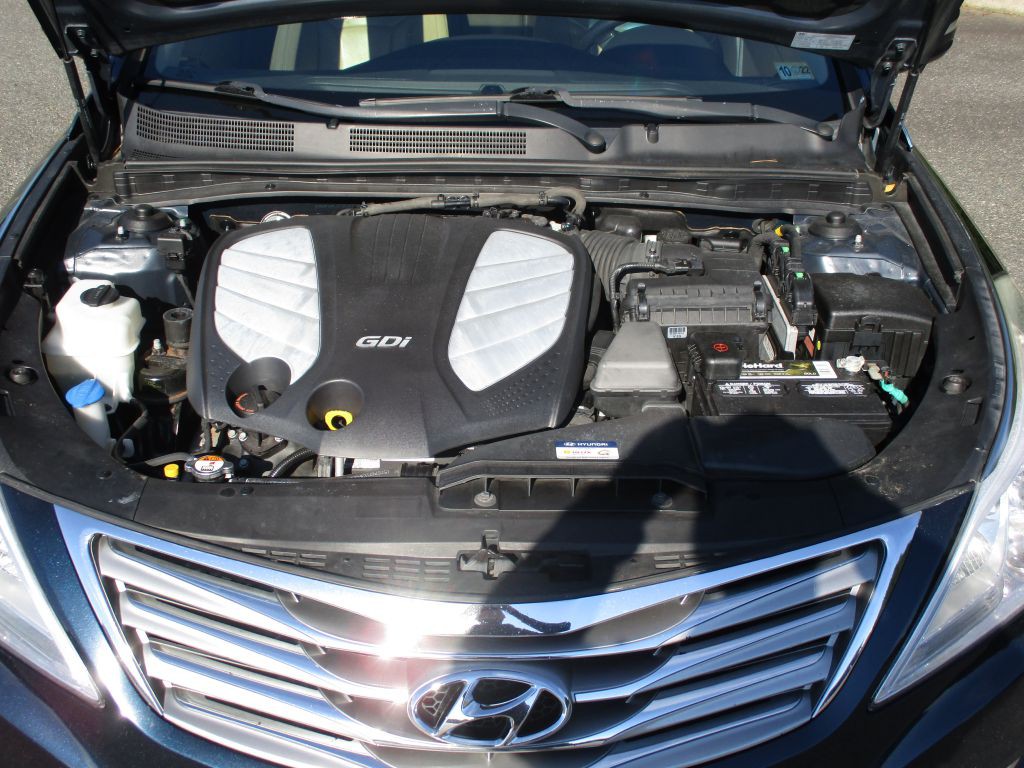 2013 Hyundai Azera Image 12