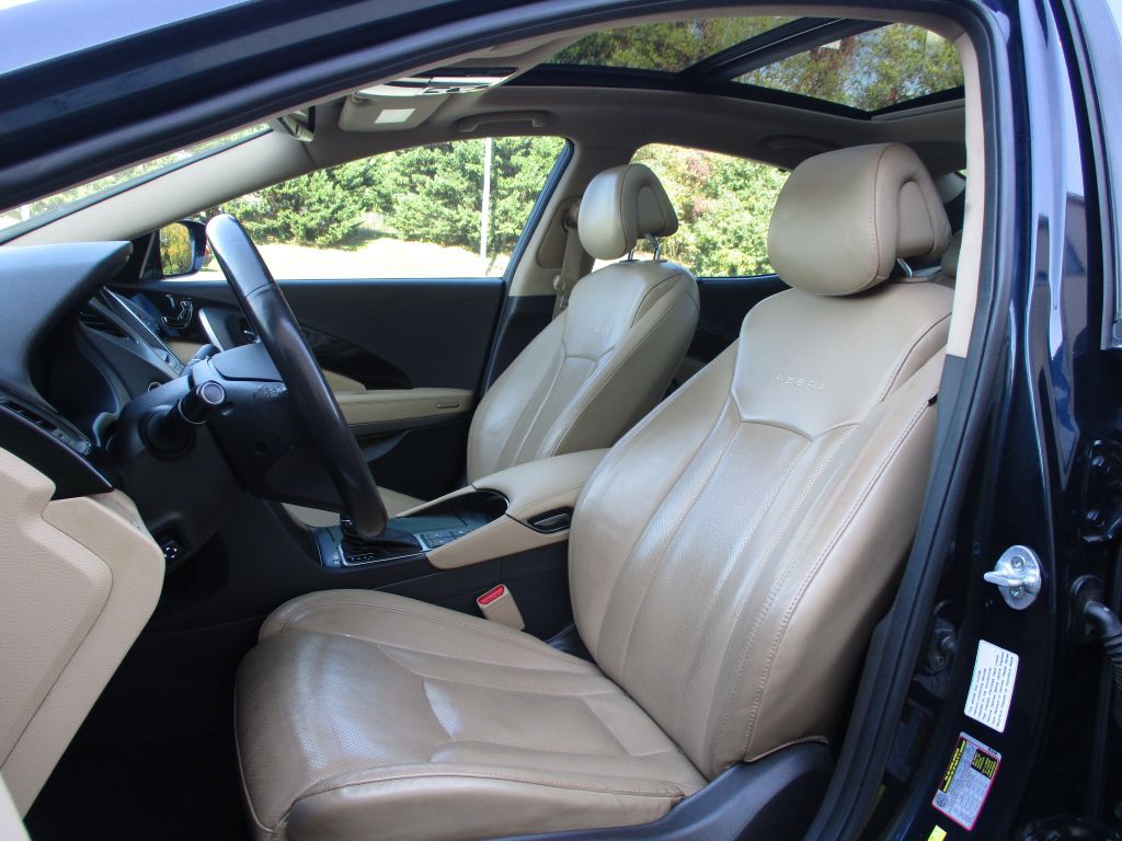 2013 Hyundai Azera Image 18