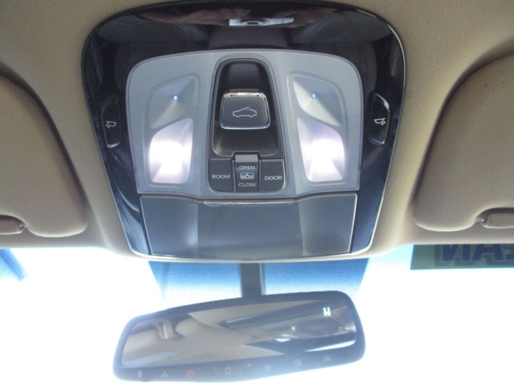 2013 Hyundai Azera Image 22