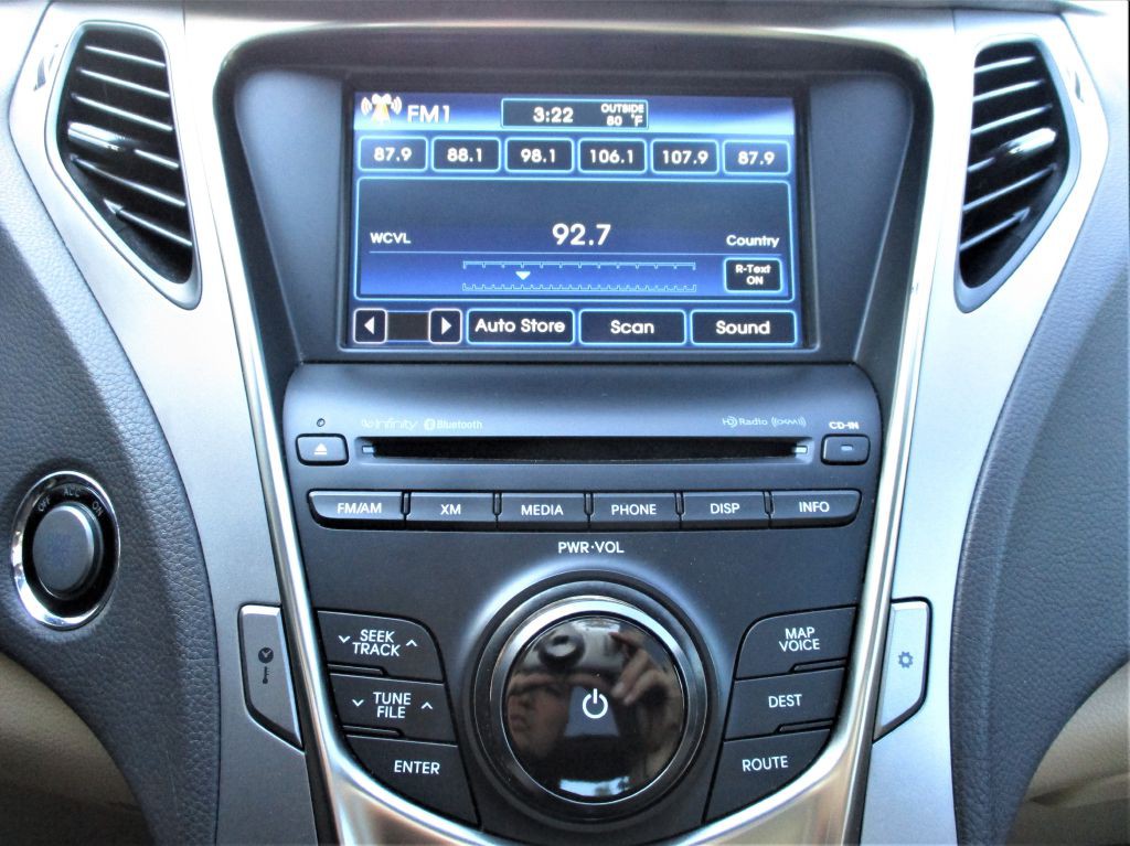 2013 Hyundai Azera Image 35