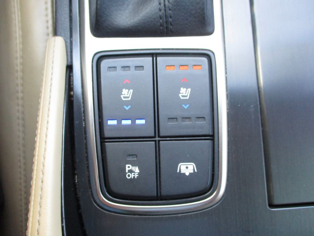 2013 Hyundai Azera Image 43