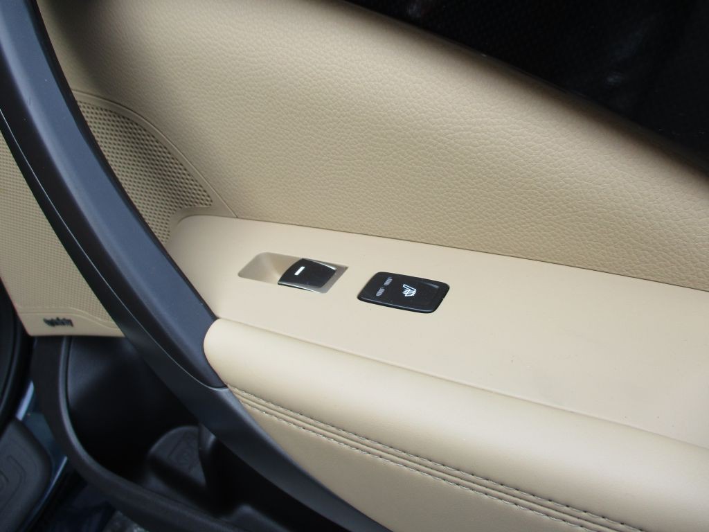 2013 Hyundai Azera Image 57