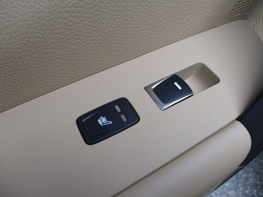 2013 Hyundai Azera Image 65