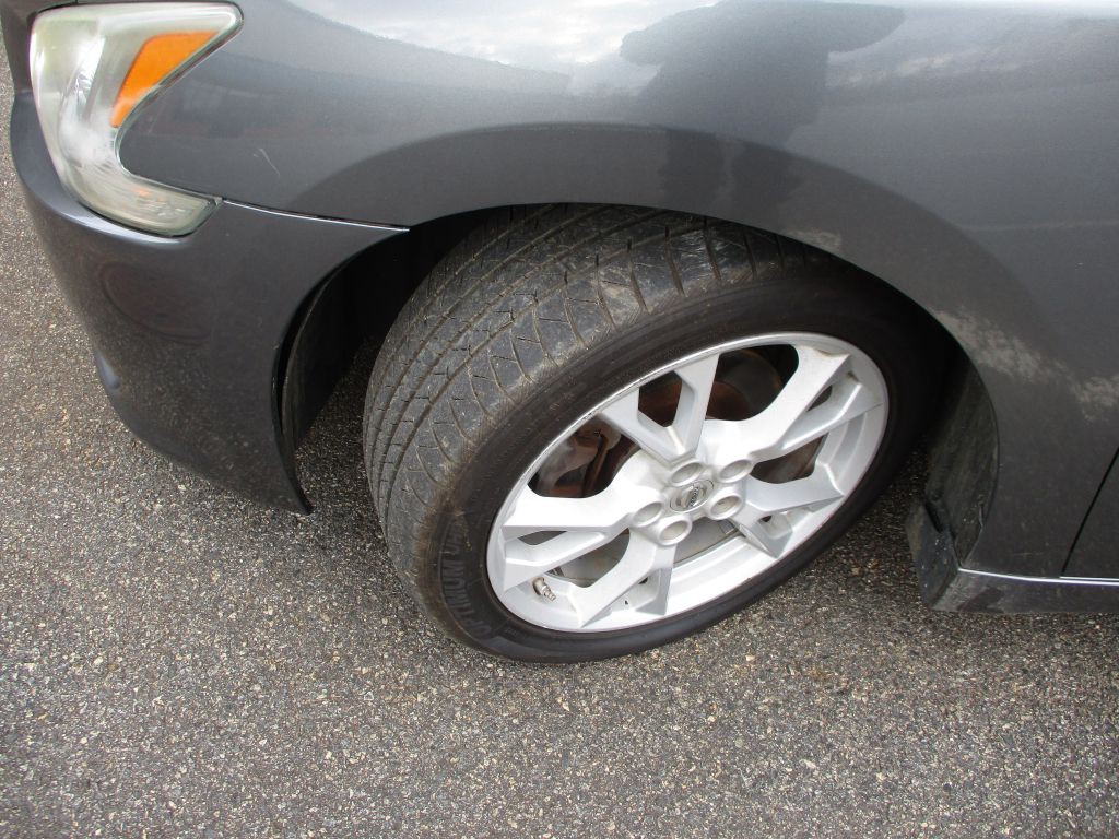 2014 Nissan Maxima Image 10