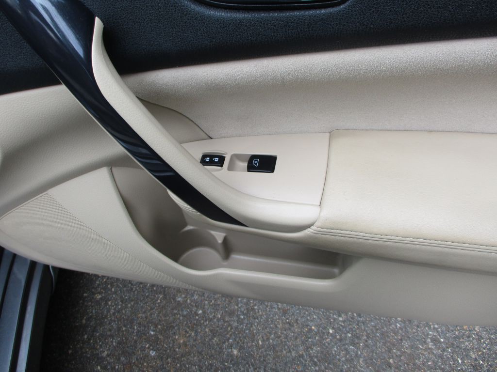 2014 Nissan Maxima Image 17