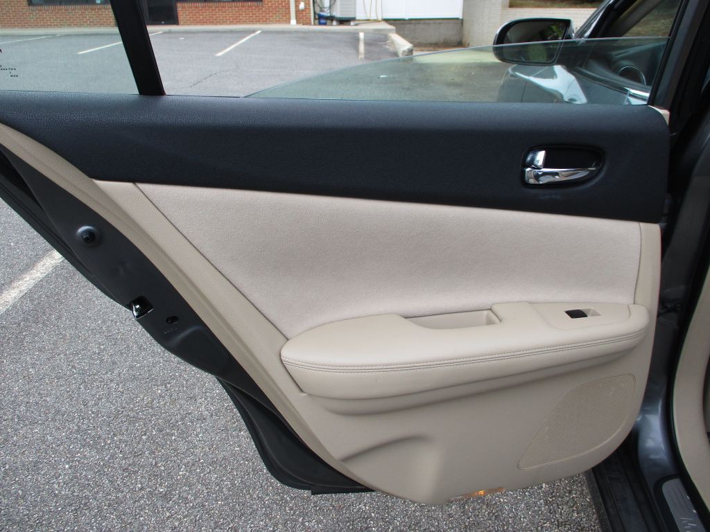 2014 Nissan Maxima Image 20