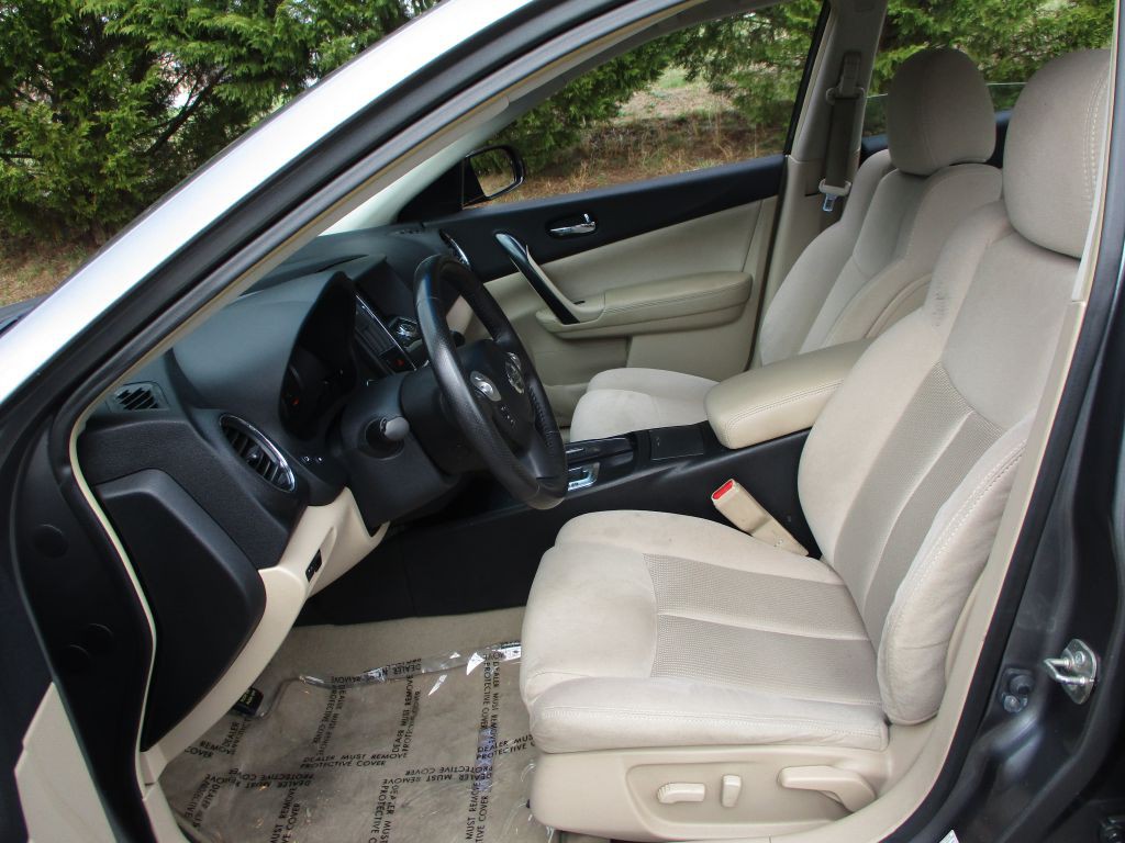 2014 Nissan Maxima Image 22