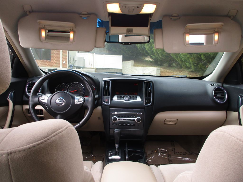2014 Nissan Maxima Image 26