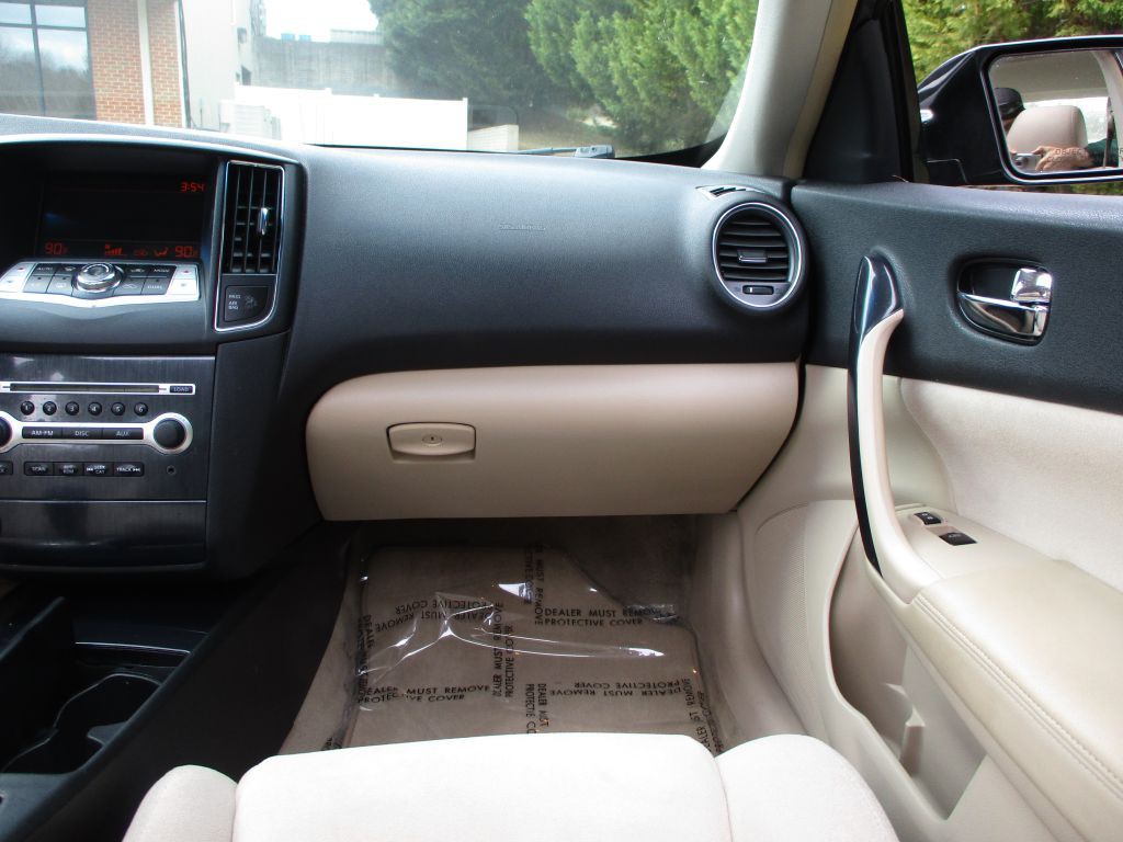 2014 Nissan Maxima Image 27