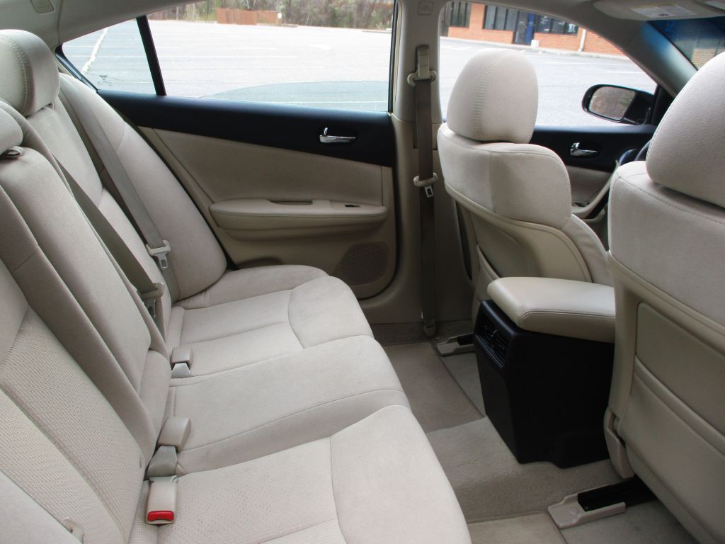 2014 Nissan Maxima Image 31