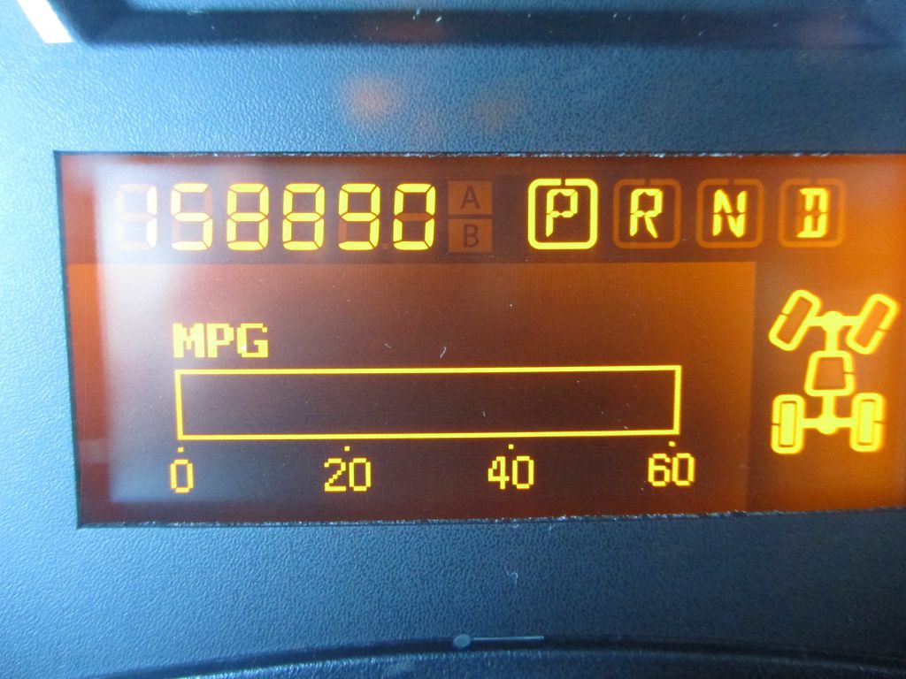 2013 Nissan Titan Image 28