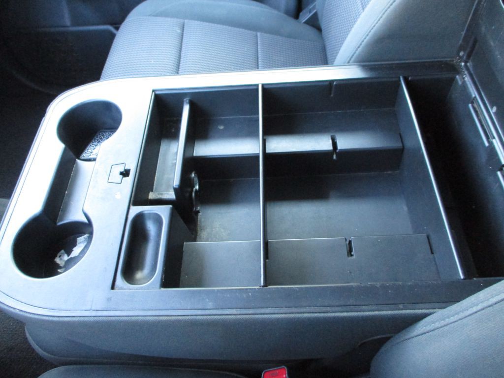 2013 Nissan Titan Image 36