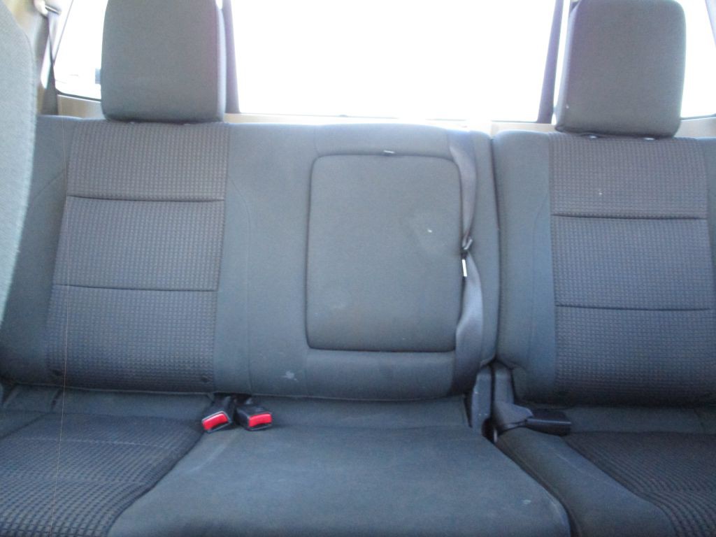 2013 Nissan Titan Image 46