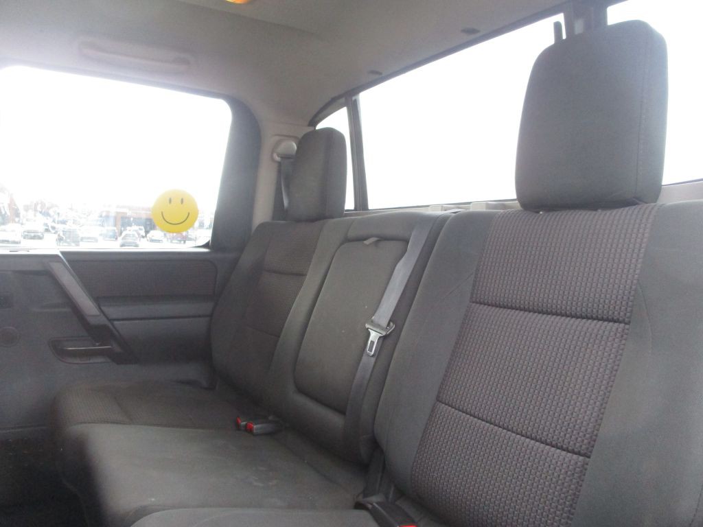 2013 Nissan Titan Image 49