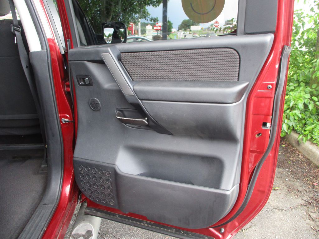 2013 Nissan Titan Image 53