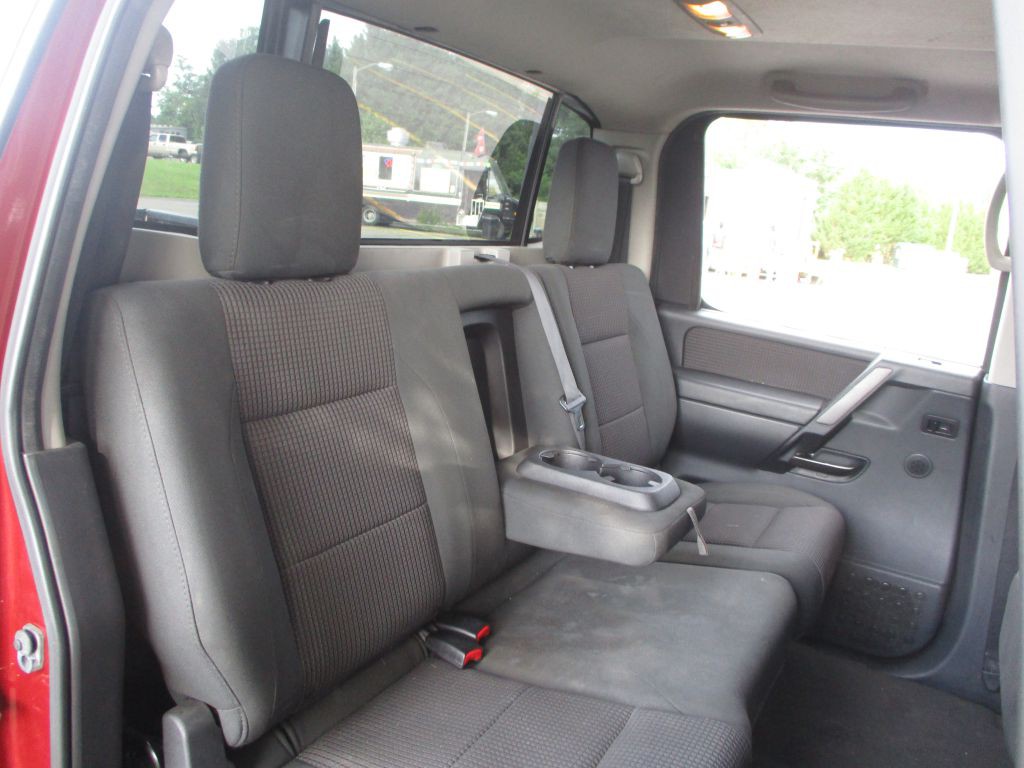 2013 Nissan Titan Image 55
