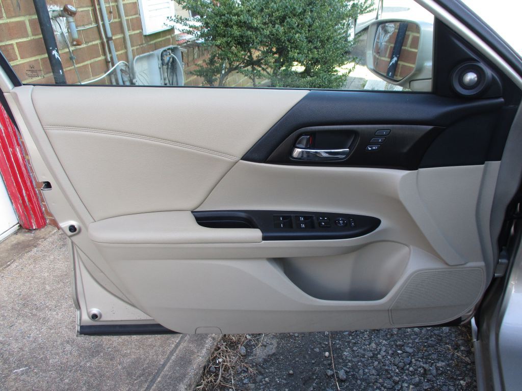 2014 Honda Accord Image 13