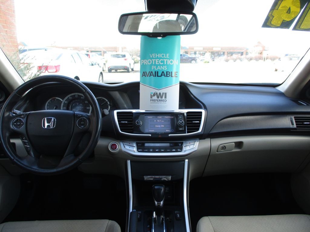 2014 Honda Accord Image 19