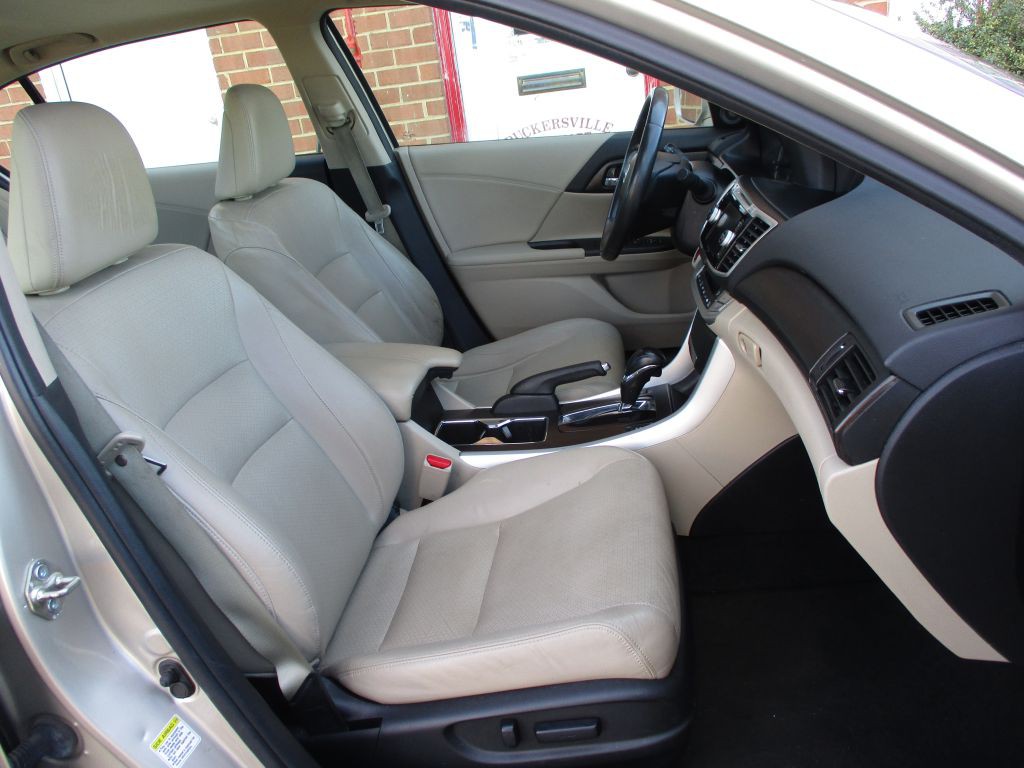 2014 Honda Accord Image 40