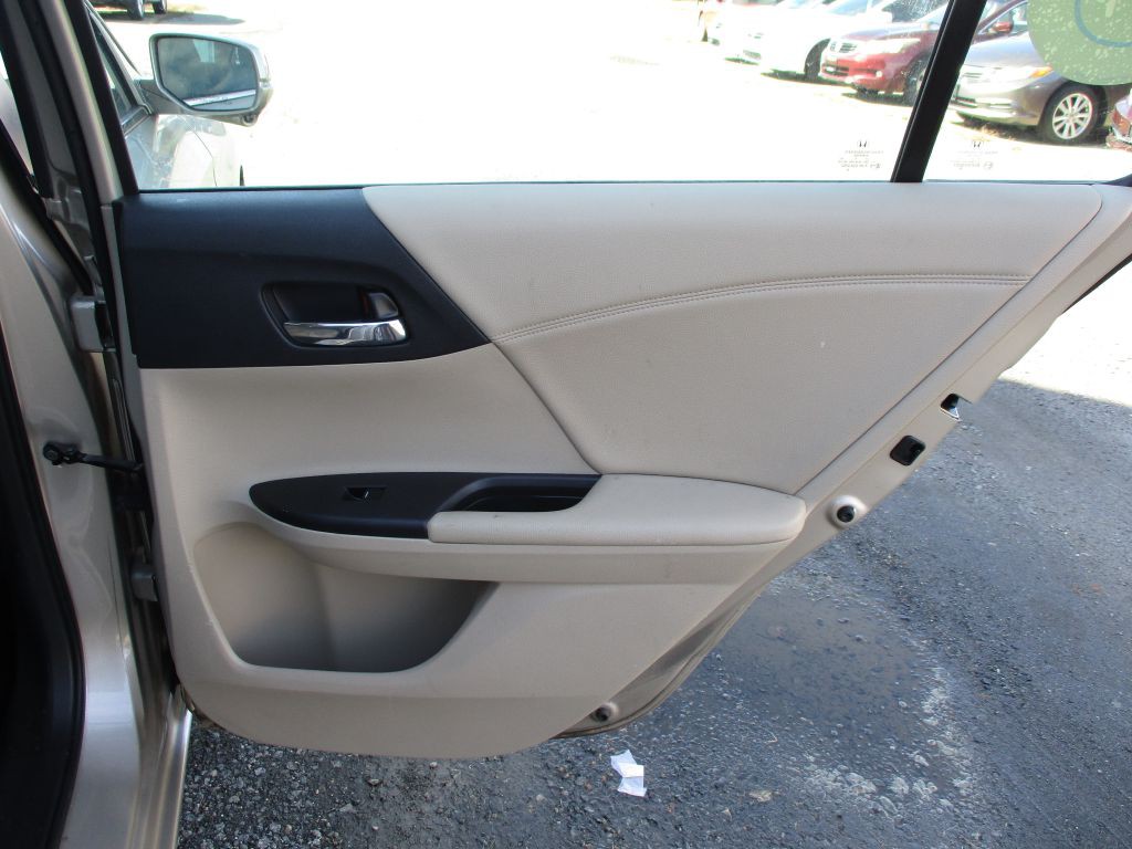2014 Honda Accord Image 44