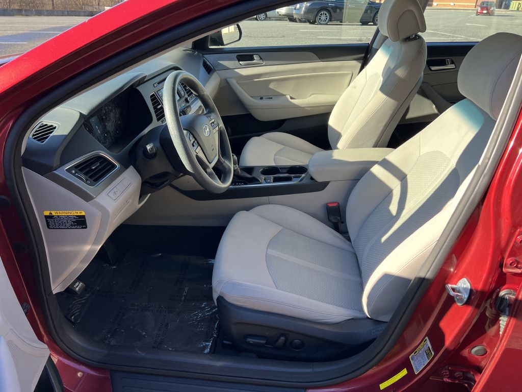 2015 Hyundai Sonata Image 14