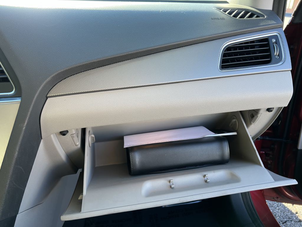 2015 Hyundai Sonata Image 23