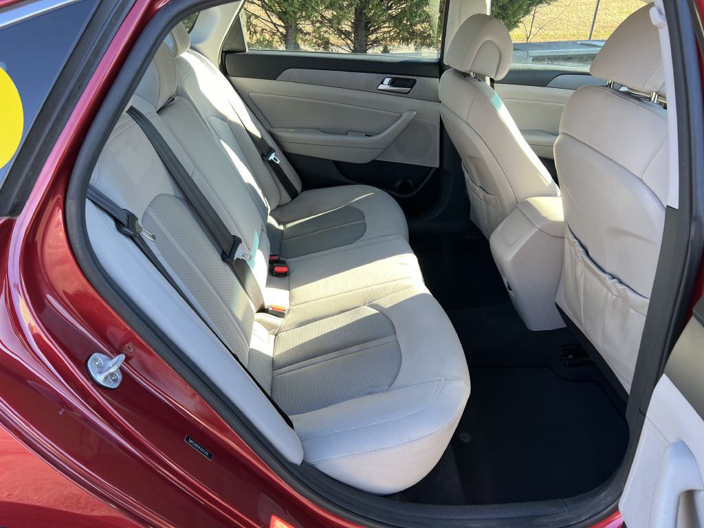 2015 Hyundai Sonata Image 26