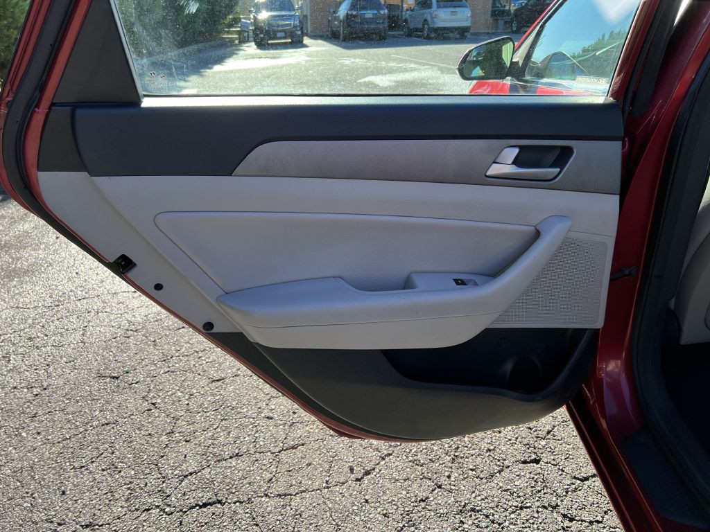 2015 Hyundai Sonata Image 27