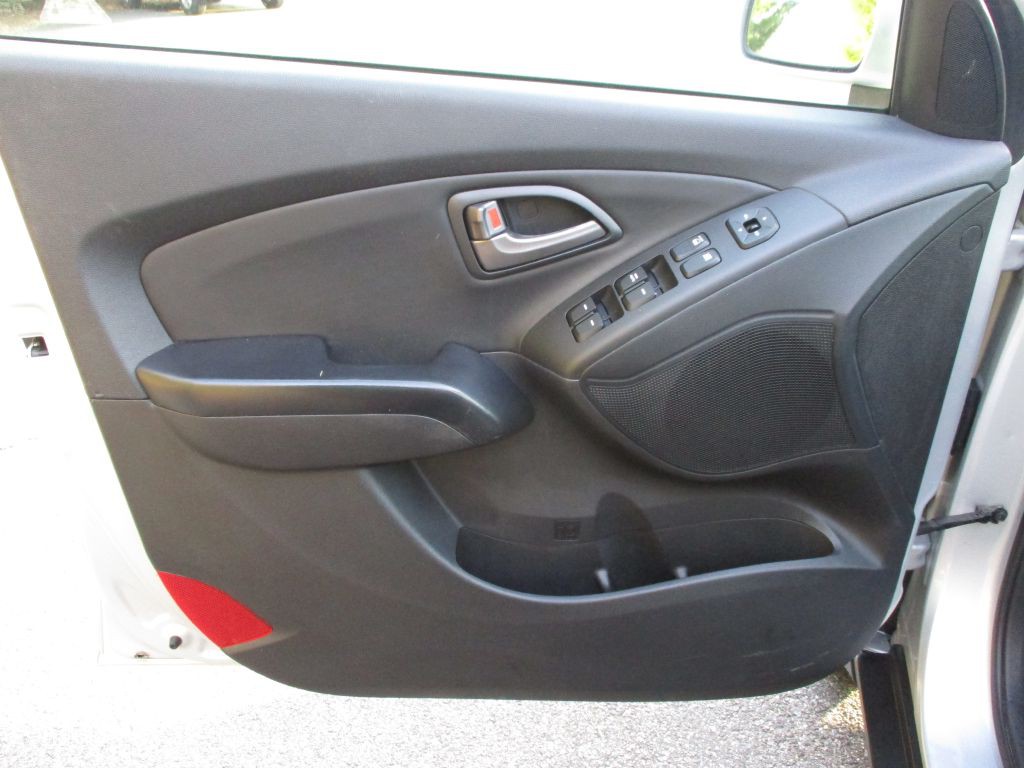 2014 Hyundai Tucson Image 13