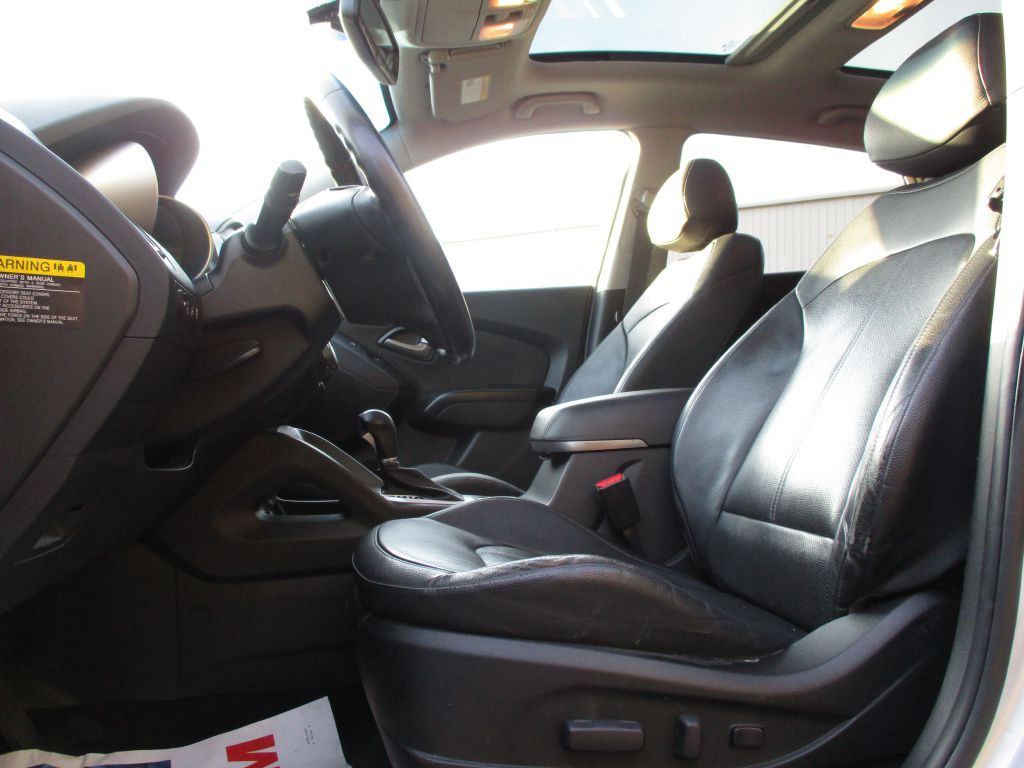 2014 Hyundai Tucson Image 15