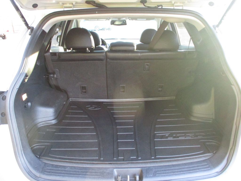 2014 Hyundai Tucson Image 24