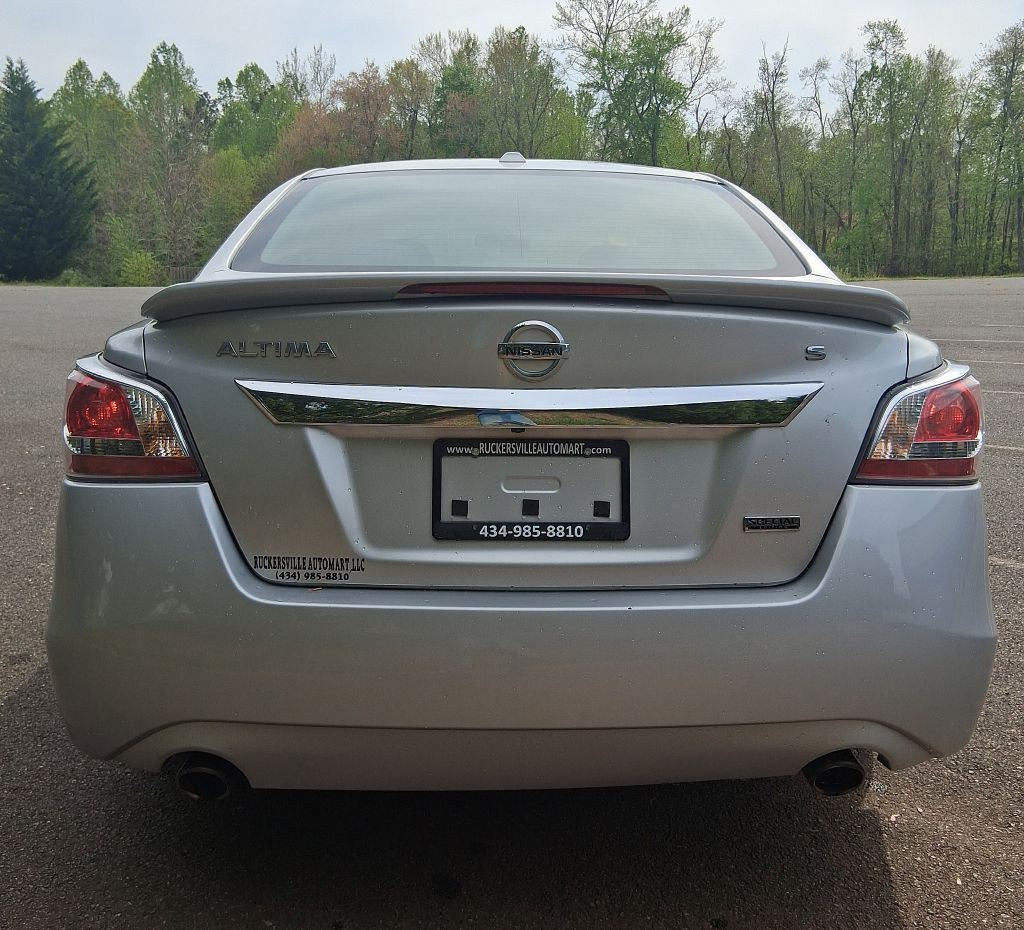 2015 Nissan Altima Image 6