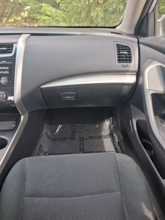 2015 Nissan Altima Image 20