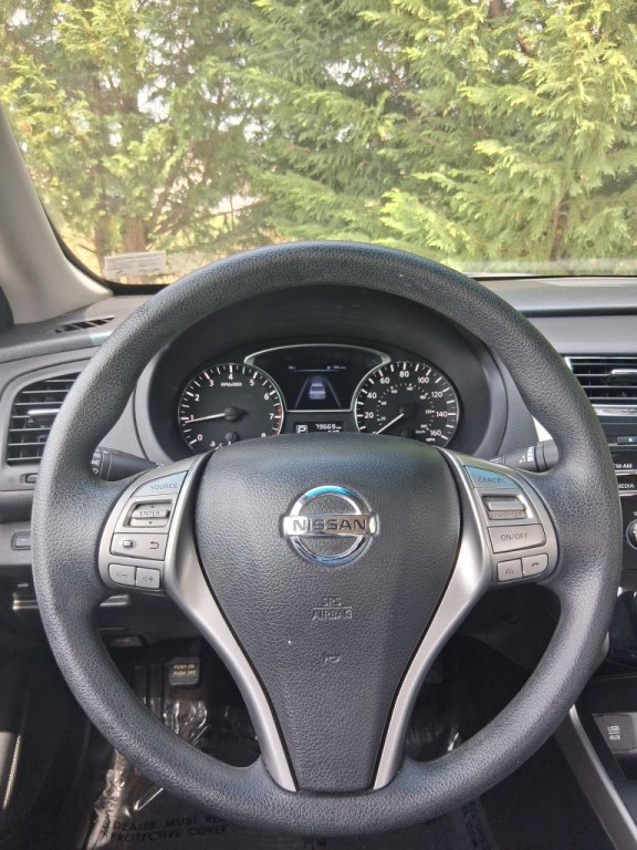 2015 Nissan Altima Image 27