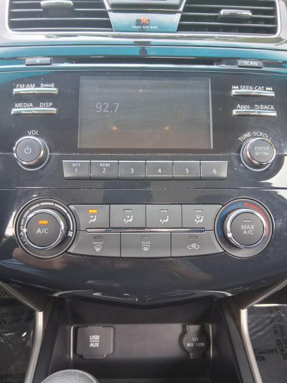 2015 Nissan Altima Image 33