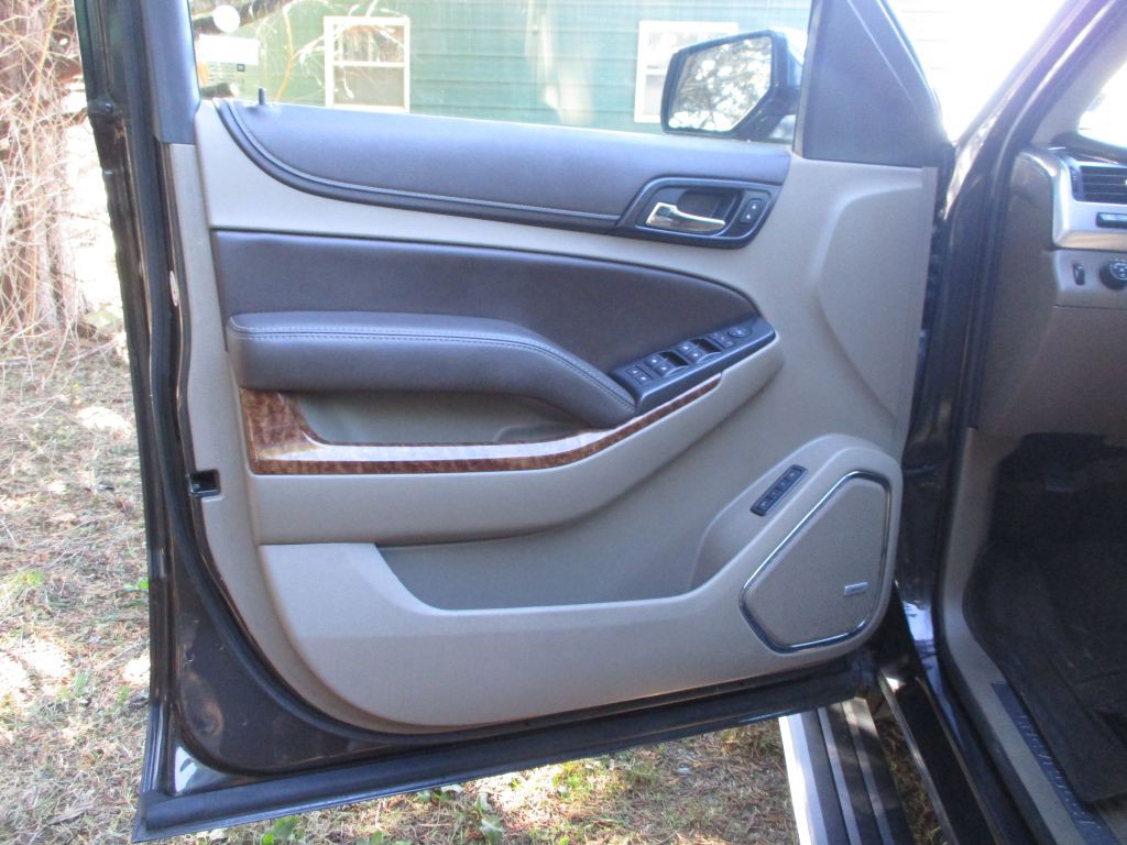 2017 Chevrolet Tahoe Image 20