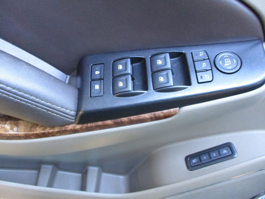 2017 Chevrolet Tahoe Image 21
