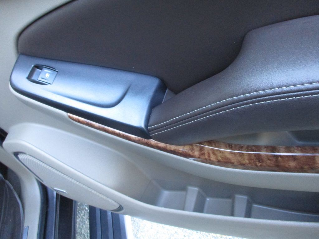 2017 Chevrolet Tahoe Image 25