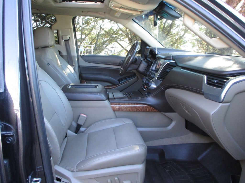 2017 Chevrolet Tahoe Image 26